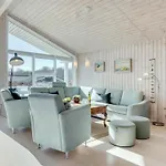 Enja - 150m From The Sea By Interhome