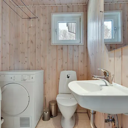 Enja - 150m From The Sea By Interhome