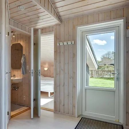 Enja - 150m From The Sea By Interhome *