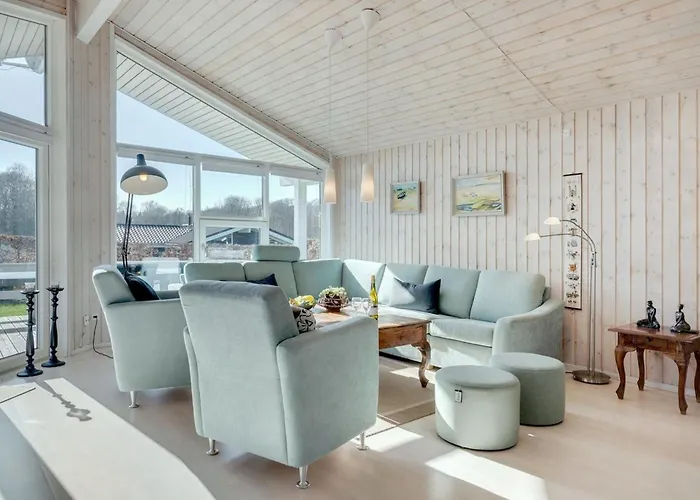 Enja - 150m From The Sea By Interhome