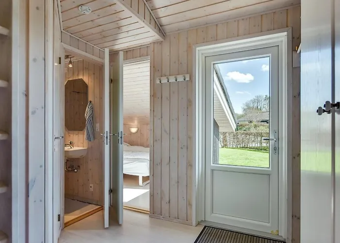 Enja - 150m From The Sea By Interhome *