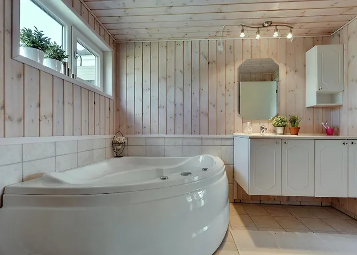 Holiday home Enja - 150m From The Sea By Interhome