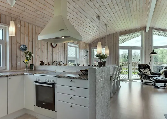 Holiday home Enja - 150m From The Sea By Interhome